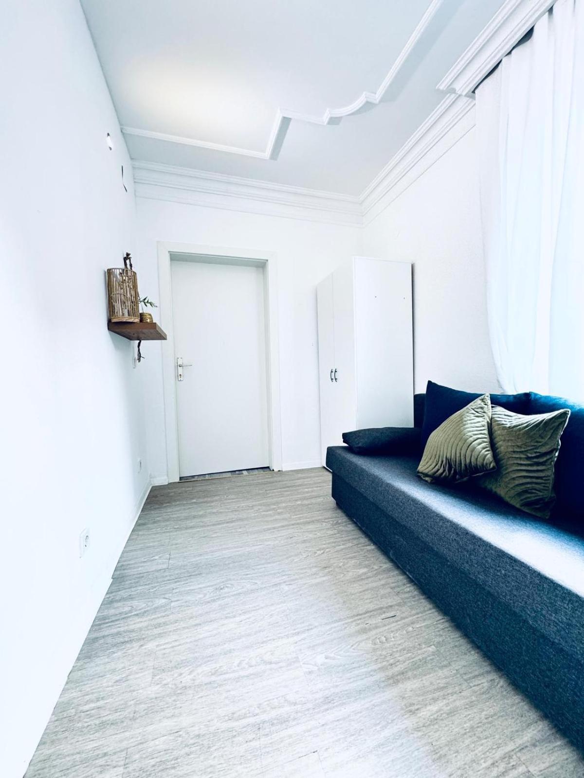 Very Spacious Apartment For Up To 7P With Great Location Wien Exteriör bild