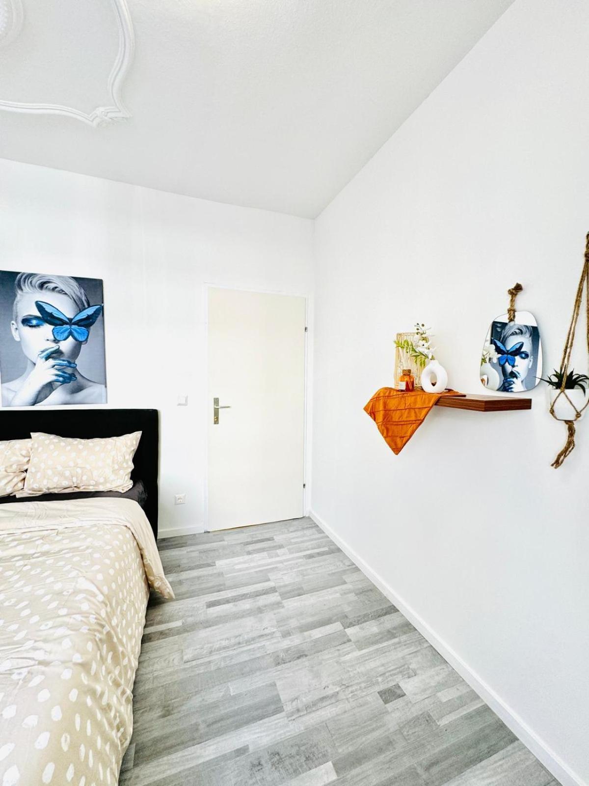 Very Spacious Apartment For Up To 7P With Great Location Wien Exteriör bild